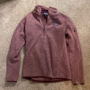 Womens burgundy Patagonia quarter zip